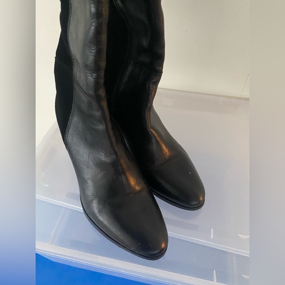 Catherine Malandrino black leather and suede riding boots - Picture 2 of 11